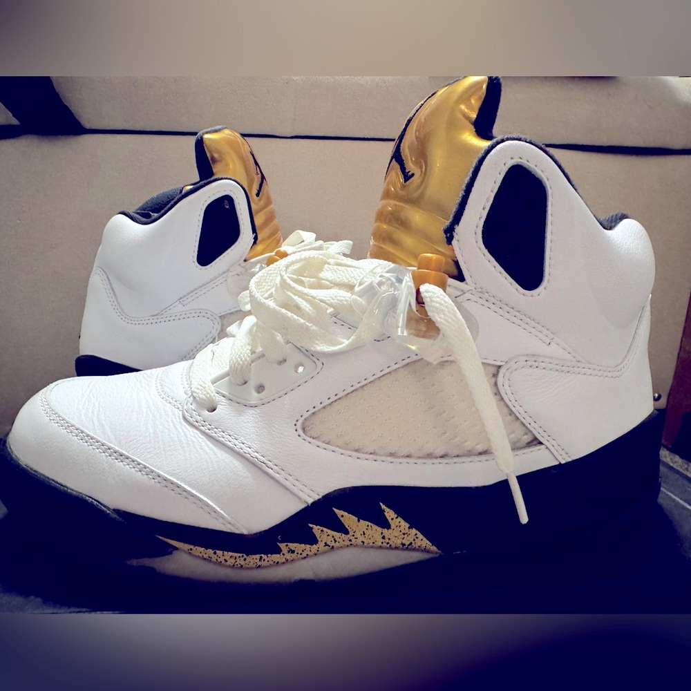 Jordan 5 Retro Olympic (Size 9)